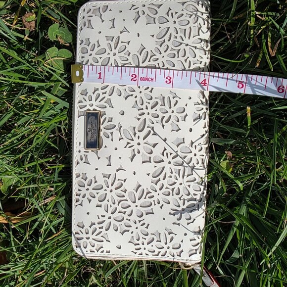 Kate Spade Floral Continental Wallet - Picture 5 of 5